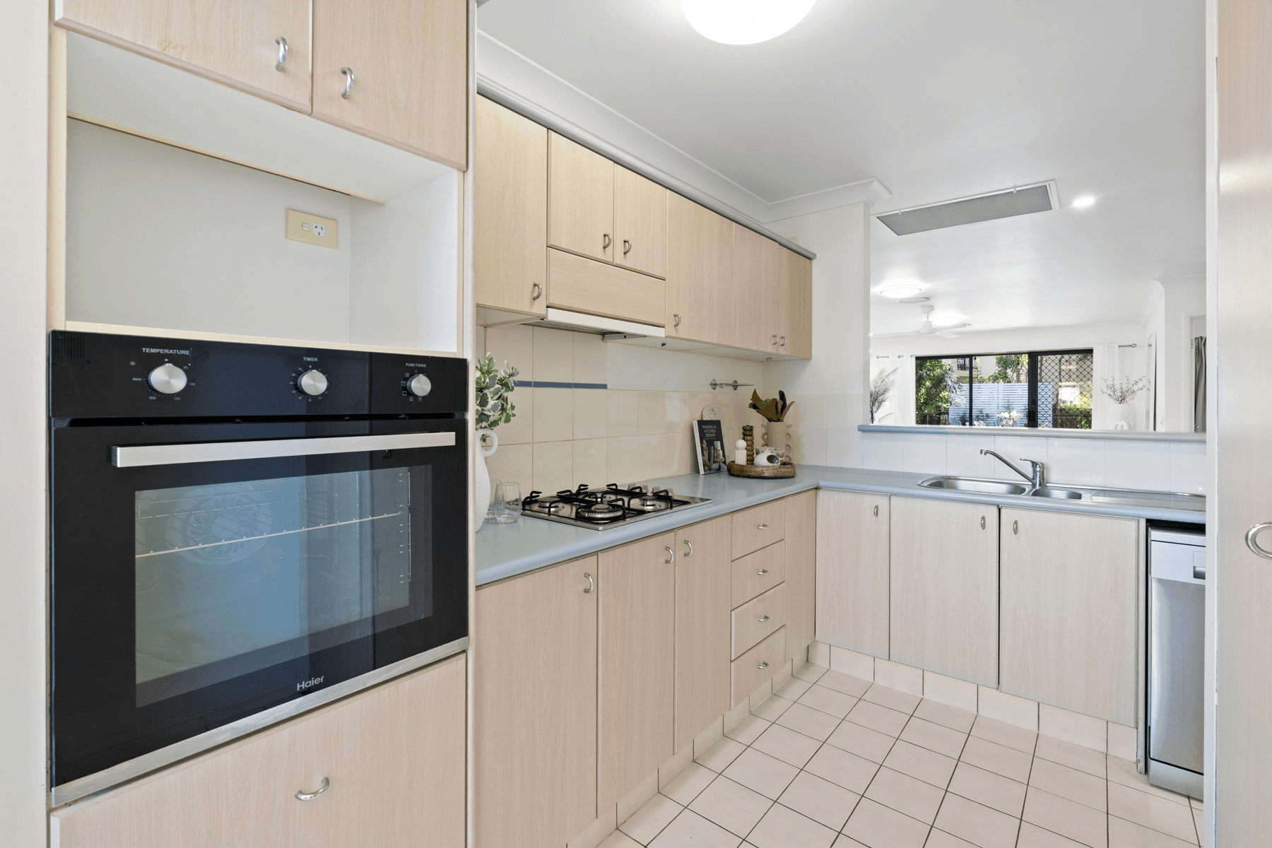 1/19 Santa Barbara Road, HOPE ISLAND, QLD 4212