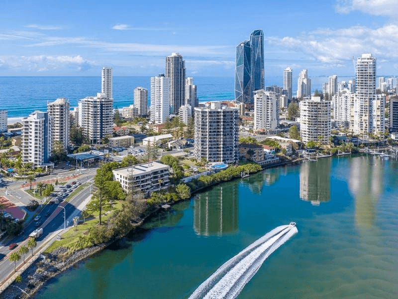 70 Remembrance, SURFERS PARADISE, QLD 4217