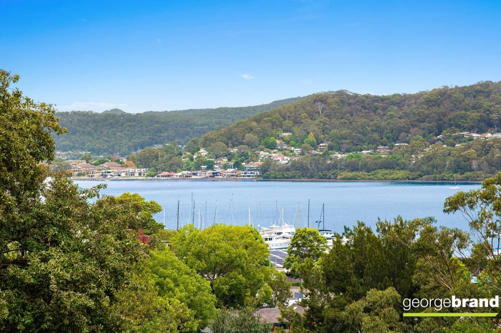1/1 Joseph Lloyd Close, Gosford, NSW 2250