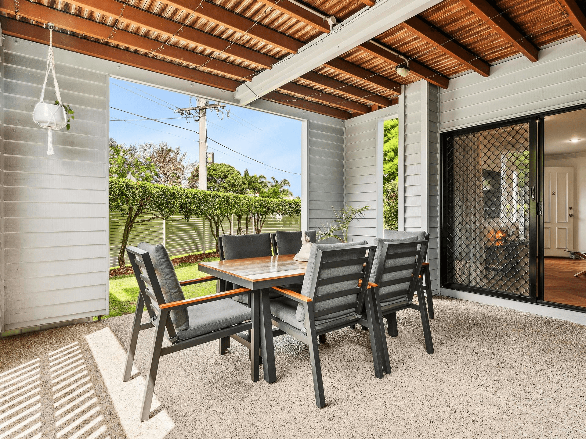 2/9 Windsor Street, Hamilton, QLD 4007