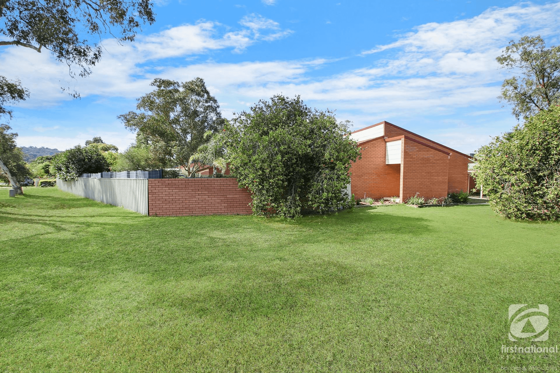 16 Garoogong Road, Springdale Heights, NSW 2641