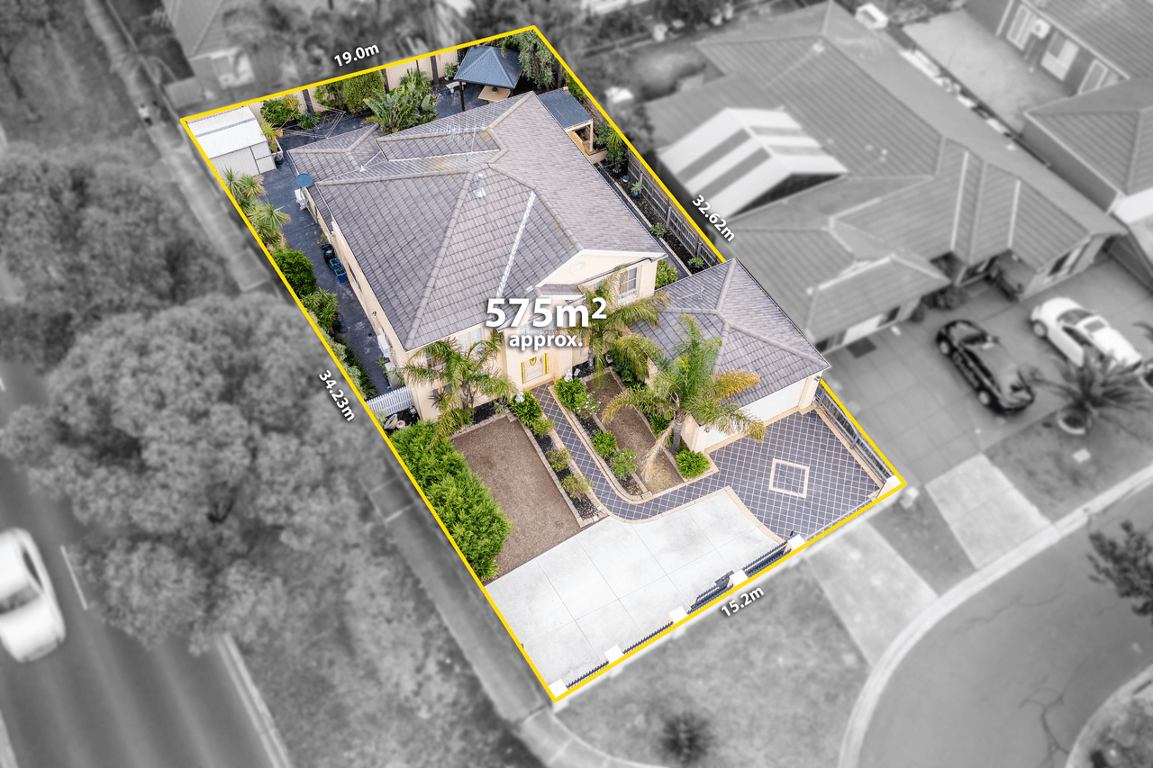 12 Hammond Place, ROXBURGH PARK, VIC 3064