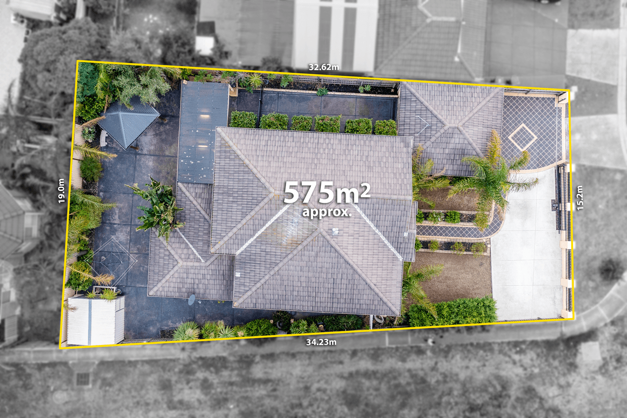 12 Hammond Place, ROXBURGH PARK, VIC 3064