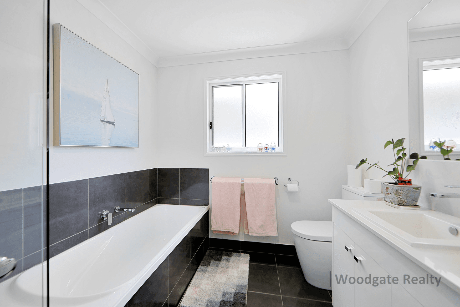 13 ROSELLA WAY, WOODGATE, QLD 4660