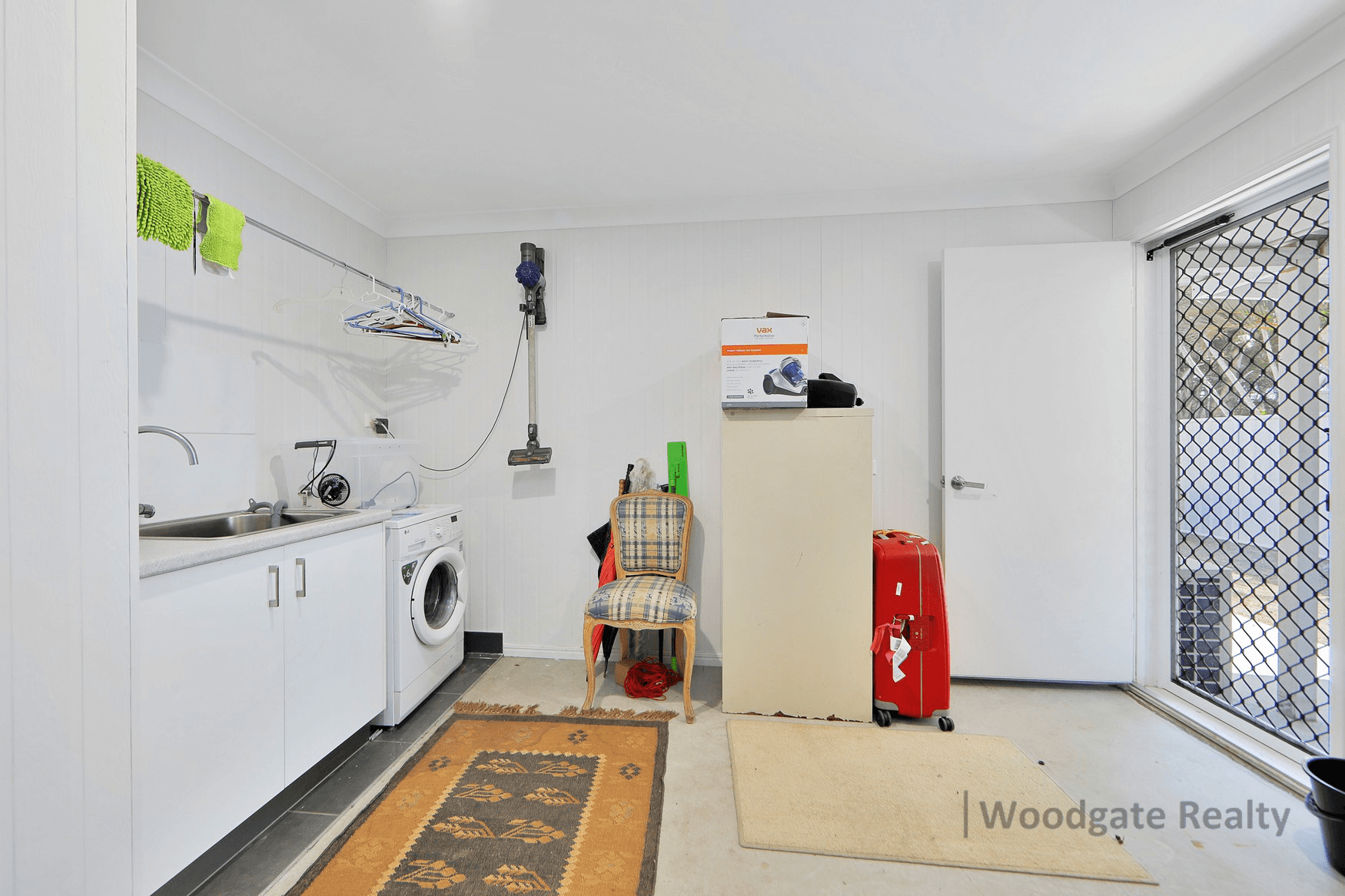 13 ROSELLA WAY, WOODGATE, QLD 4660