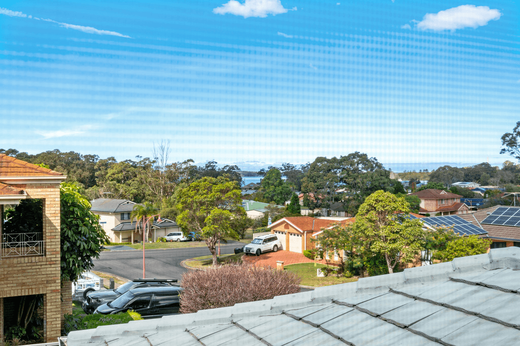 6 Shiraz Drive, BONNELLS BAY, NSW 2264