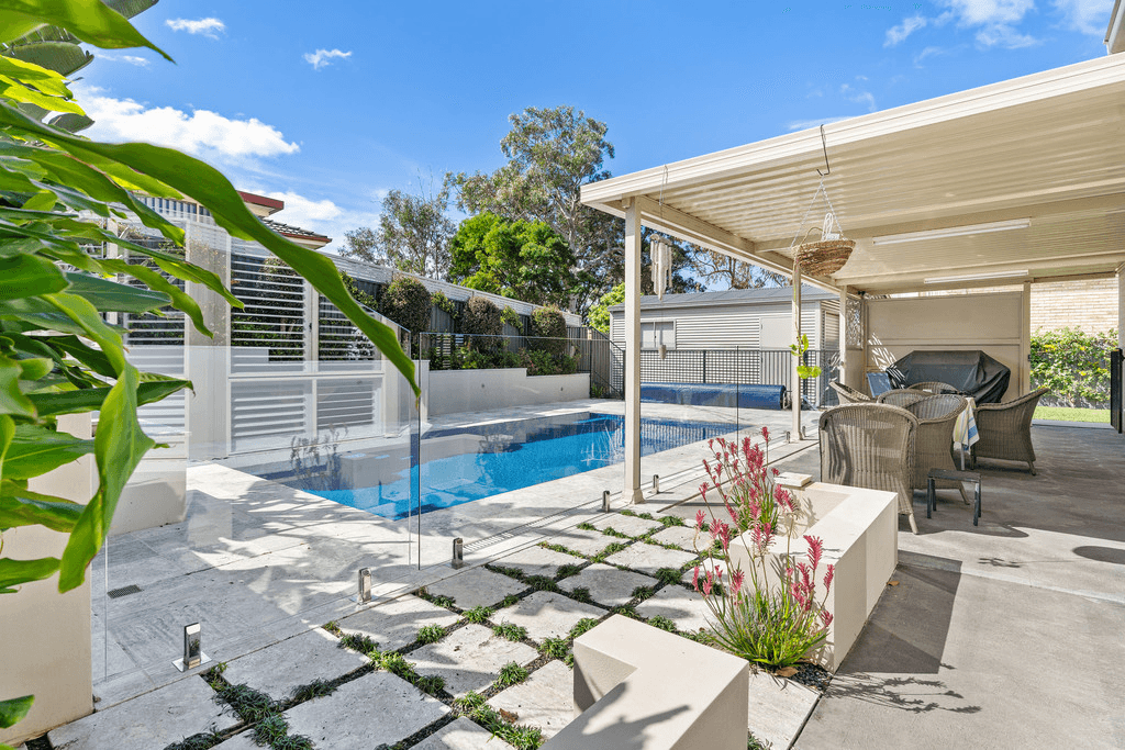 6 Shiraz Drive, BONNELLS BAY, NSW 2264