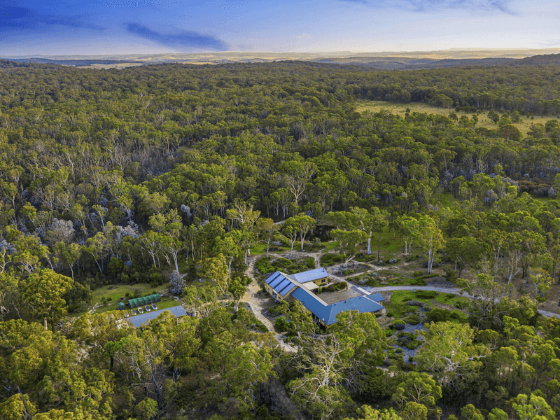810 Tugalong Road, CANYONLEIGH, NSW 2577