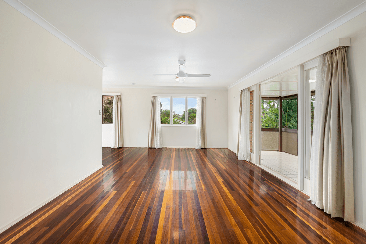 26 Franciscea Street, Everton Hills, QLD 4053