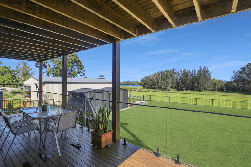 96 Bayview Road, TEA GARDENS, NSW 2324