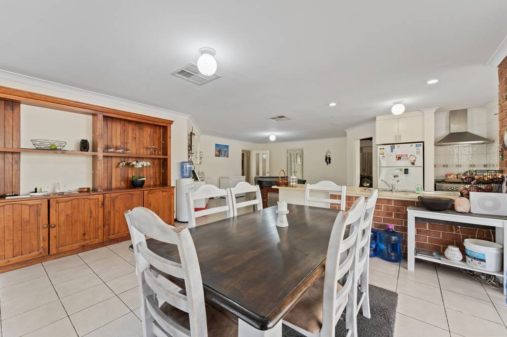 65 Grasshill Road, KARNUP, WA 6176