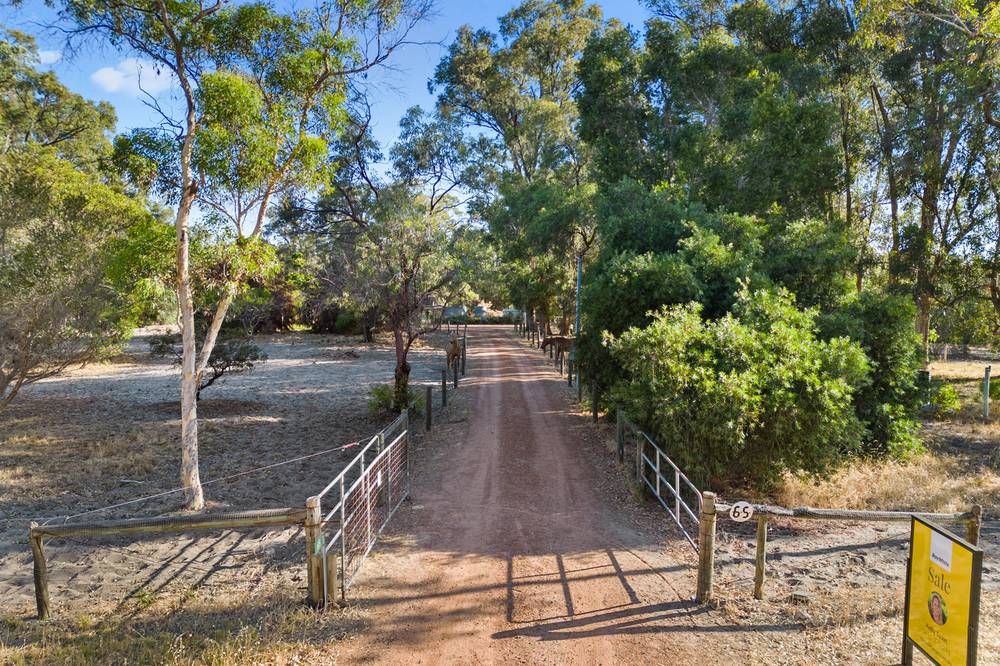 65 Grasshill Road, KARNUP, WA 6176