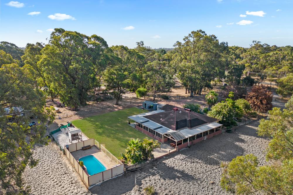 65 Grasshill Road, KARNUP, WA 6176