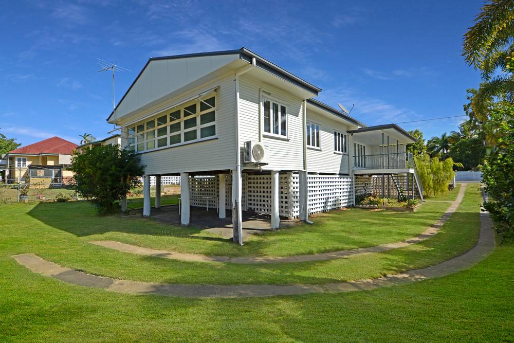 27 Dagmar Street, THE RANGE, QLD 4700