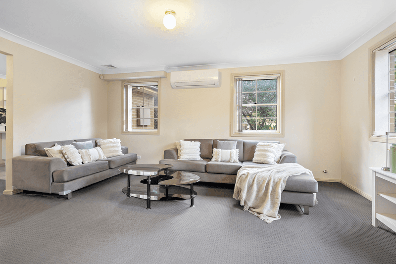 1/50a Pendle Way, Pendle Hill, NSW 2145