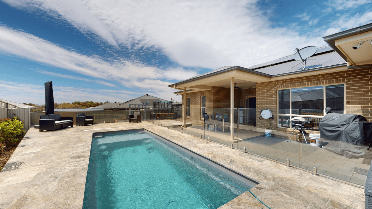 1 Ferrier Drive, DUBBO, NSW 2830