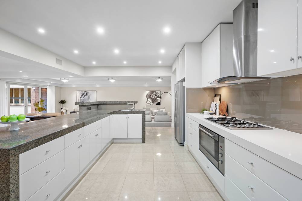 28 Helmsley Avenue, LYSTERFIELD, VIC 3156