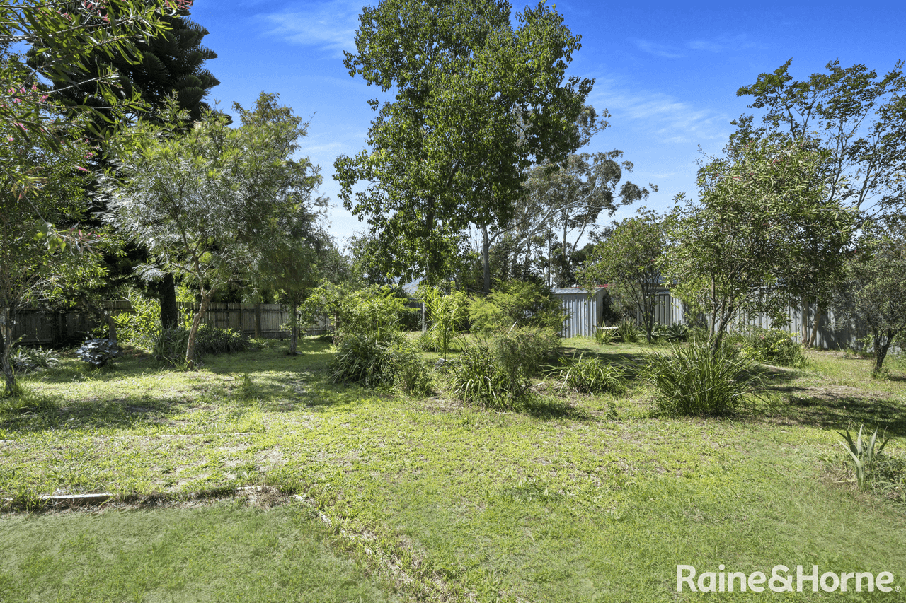 18 Glenair Avenue, WEST NOWRA, NSW 2541