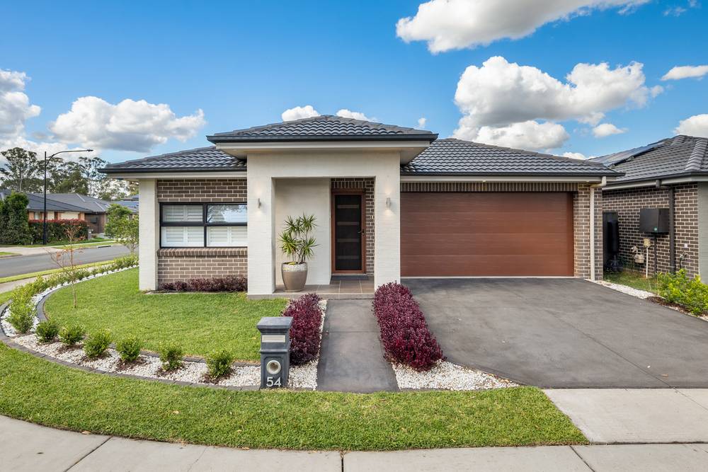 54 Bethany Circuit, JORDAN SPRINGS, NSW 2747