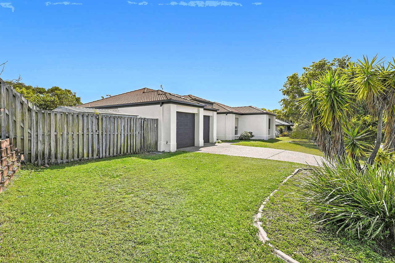 13 Greensborough Crescent, PARKWOOD, QLD 4214