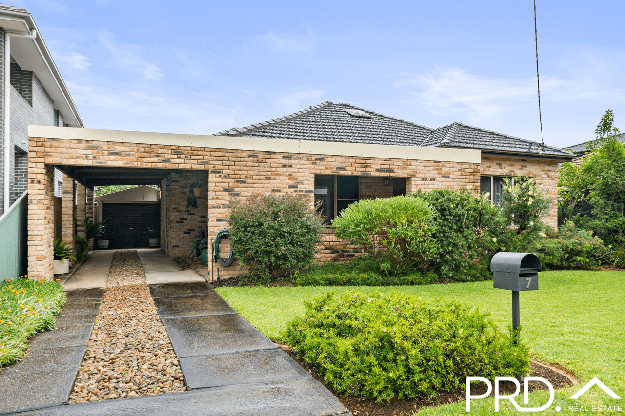 7 Eileen Street, PICNIC POINT, NSW 2213