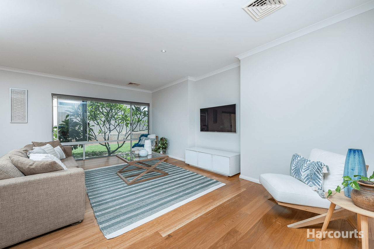 14 Burleigh Drive, BURNS BEACH, WA 6028