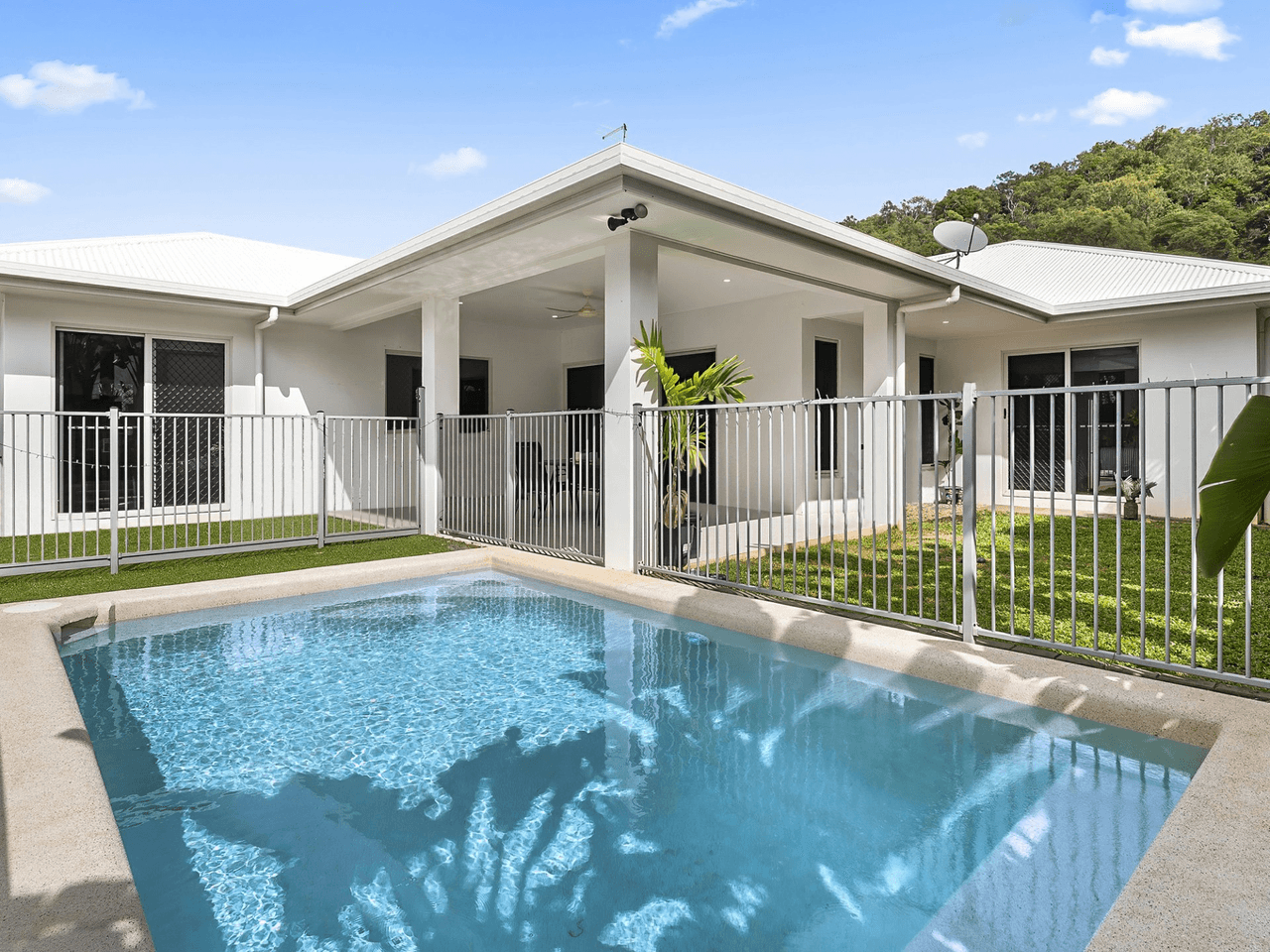 60 Flagship Drive, TRINITY BEACH, QLD 4879