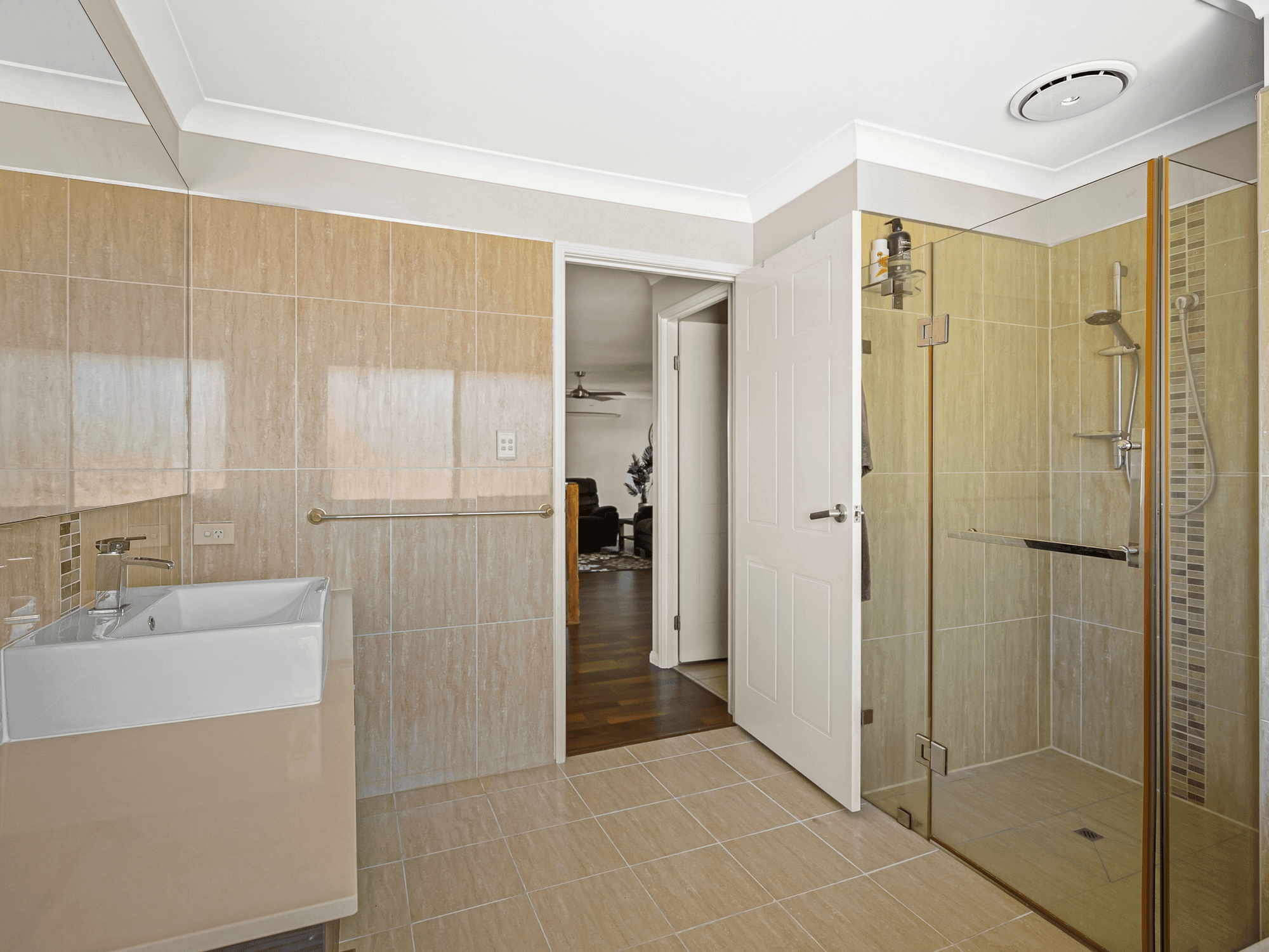 2 Skysail Court, Banksia Beach, QLD 4507