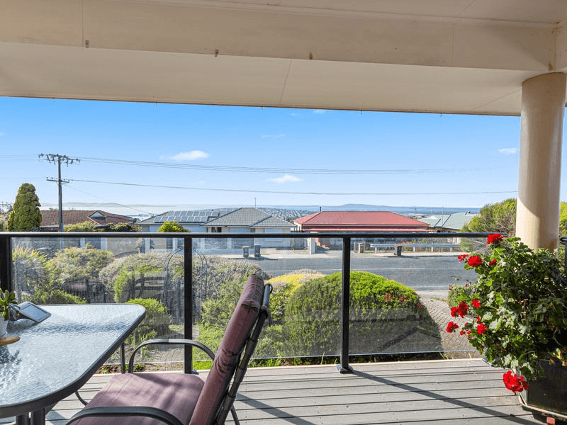 23 Hilltop Drive, PORT LINCOLN, SA 5606