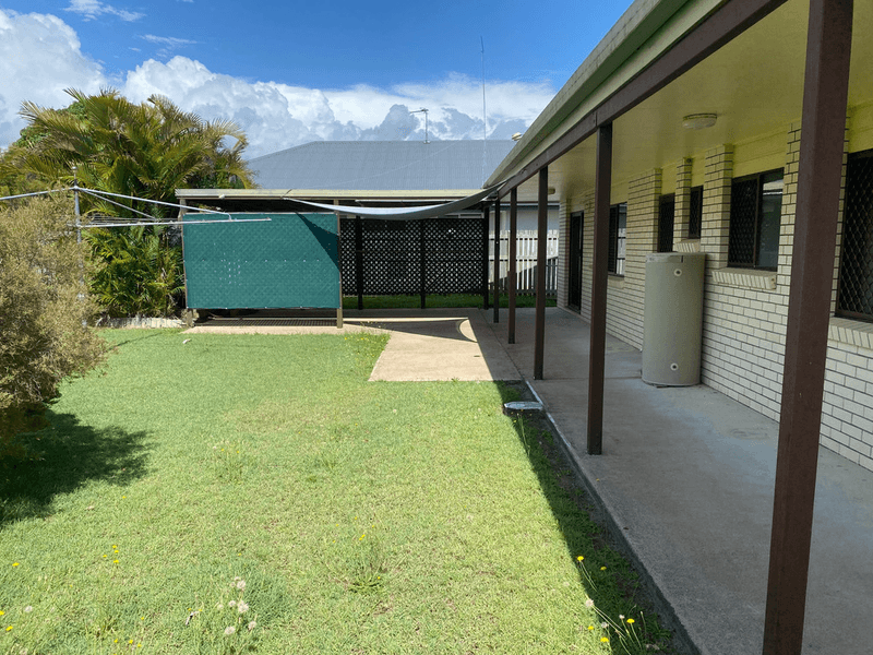 10 TURRUM Street, SCARNESS, QLD 4655