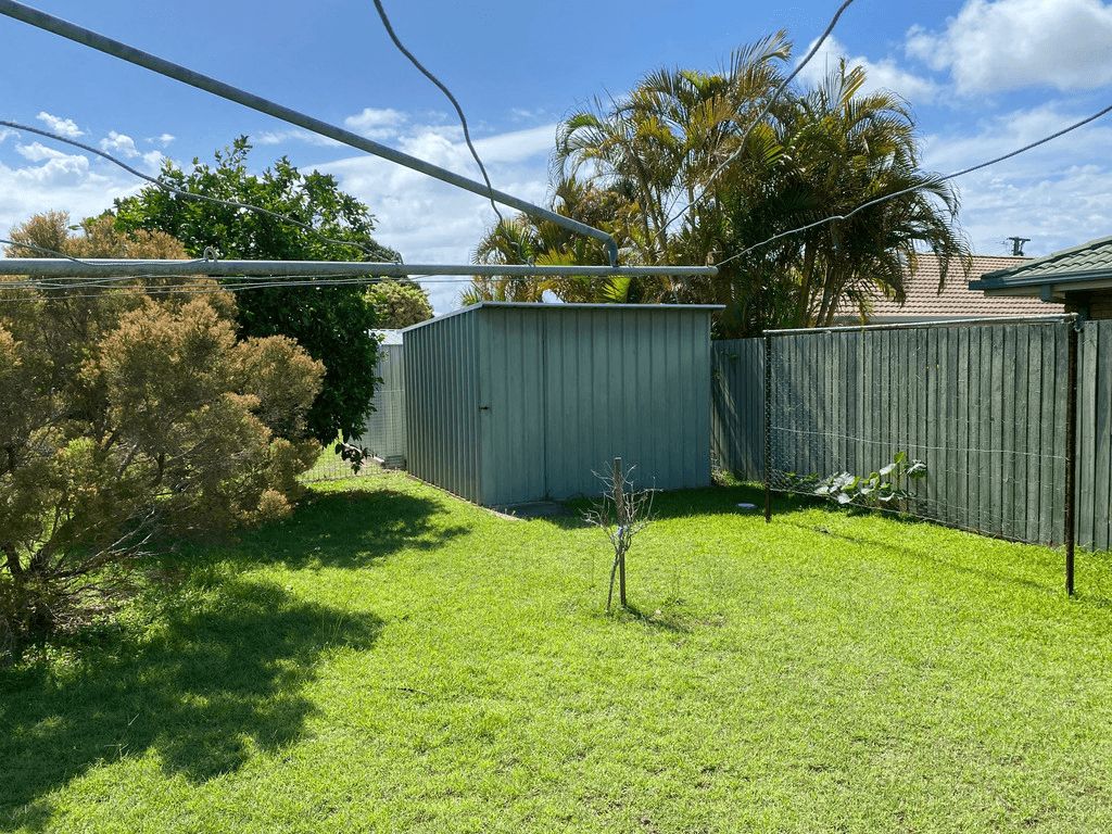 10 TURRUM Street, SCARNESS, QLD 4655