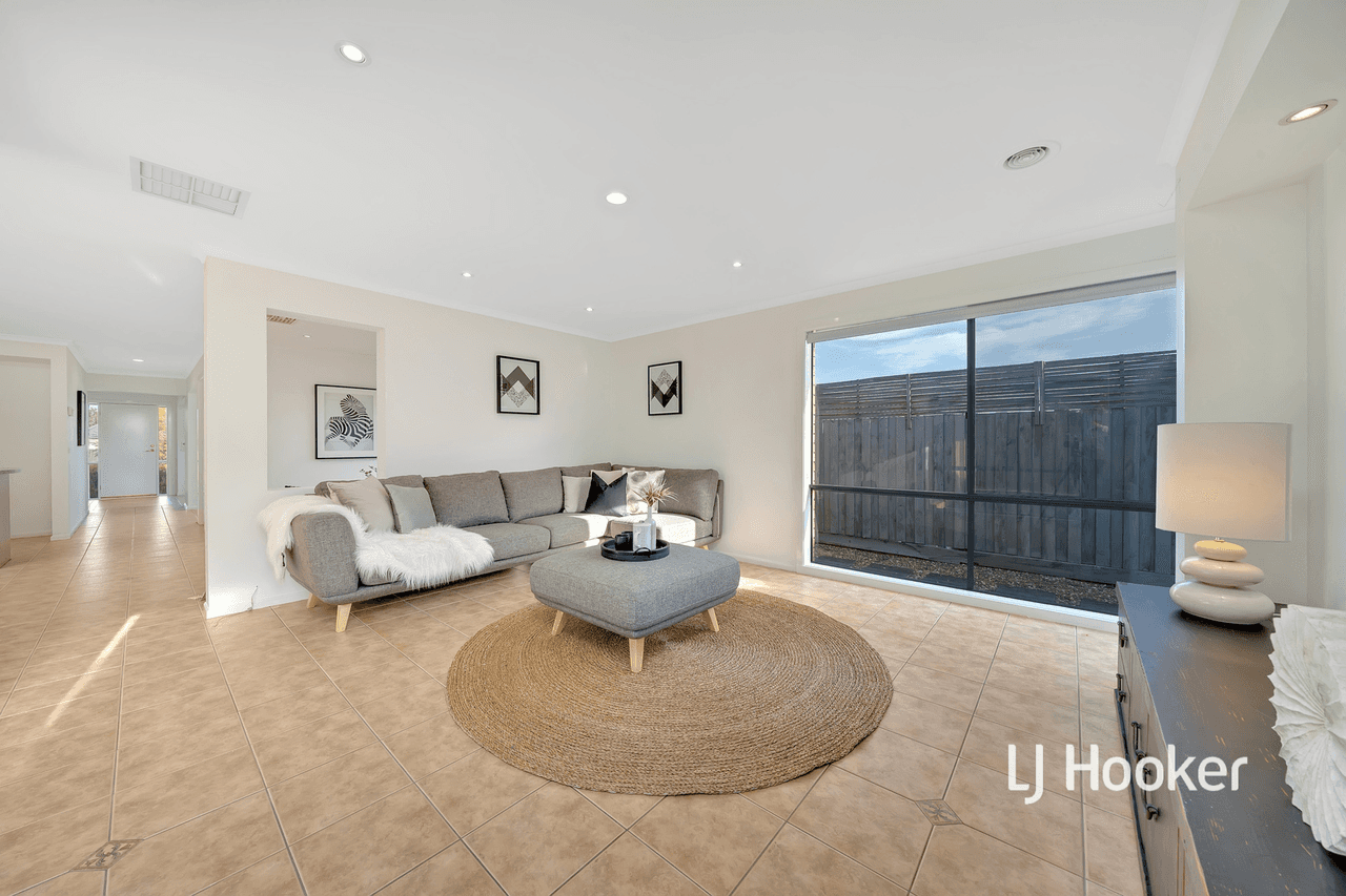 4 Imperia Close, NARRE WARREN SOUTH, VIC 3805