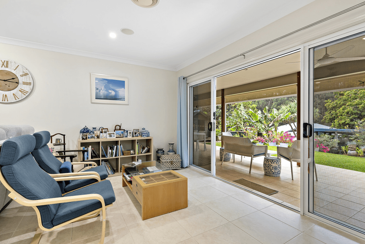 18 Yellow Cedar Pl, Palmwoods, QLD 4555