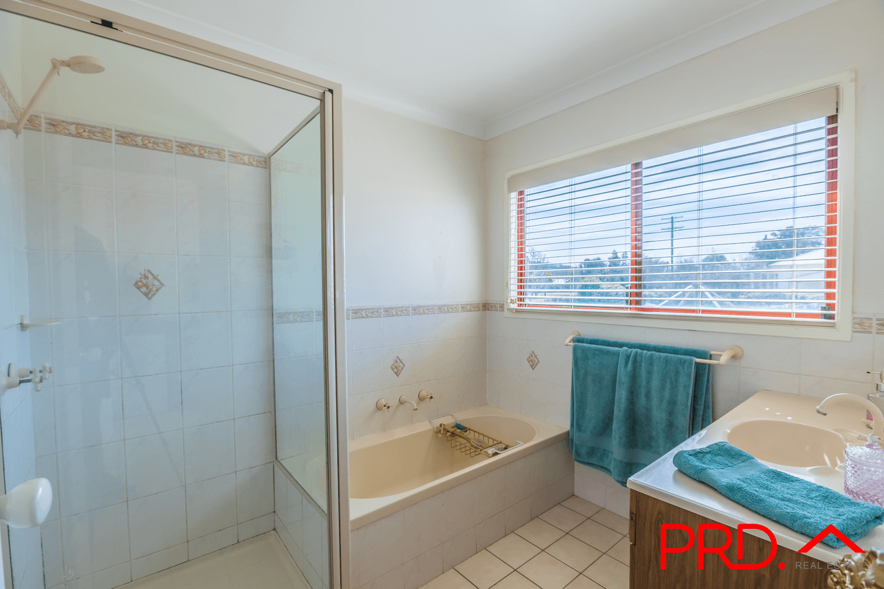 14 Duncan Street, WOOLOMIN, NSW 2340