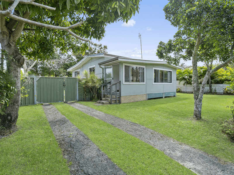 5 &amp; 7 Oxley Street, TWEED HEADS SOUTH, NSW 2486