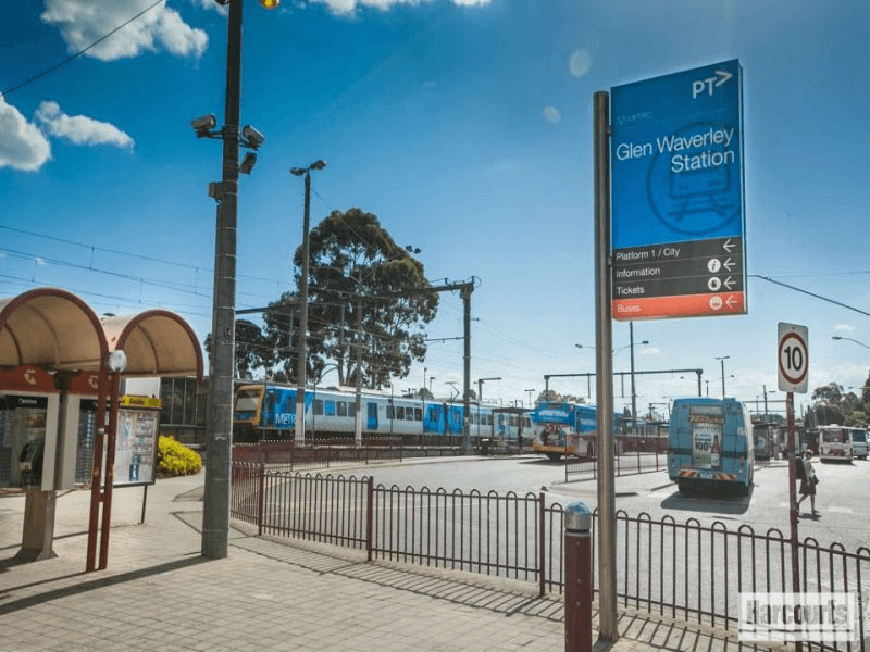 26 Rowitta Drive, GLEN WAVERLEY, VIC 3150
