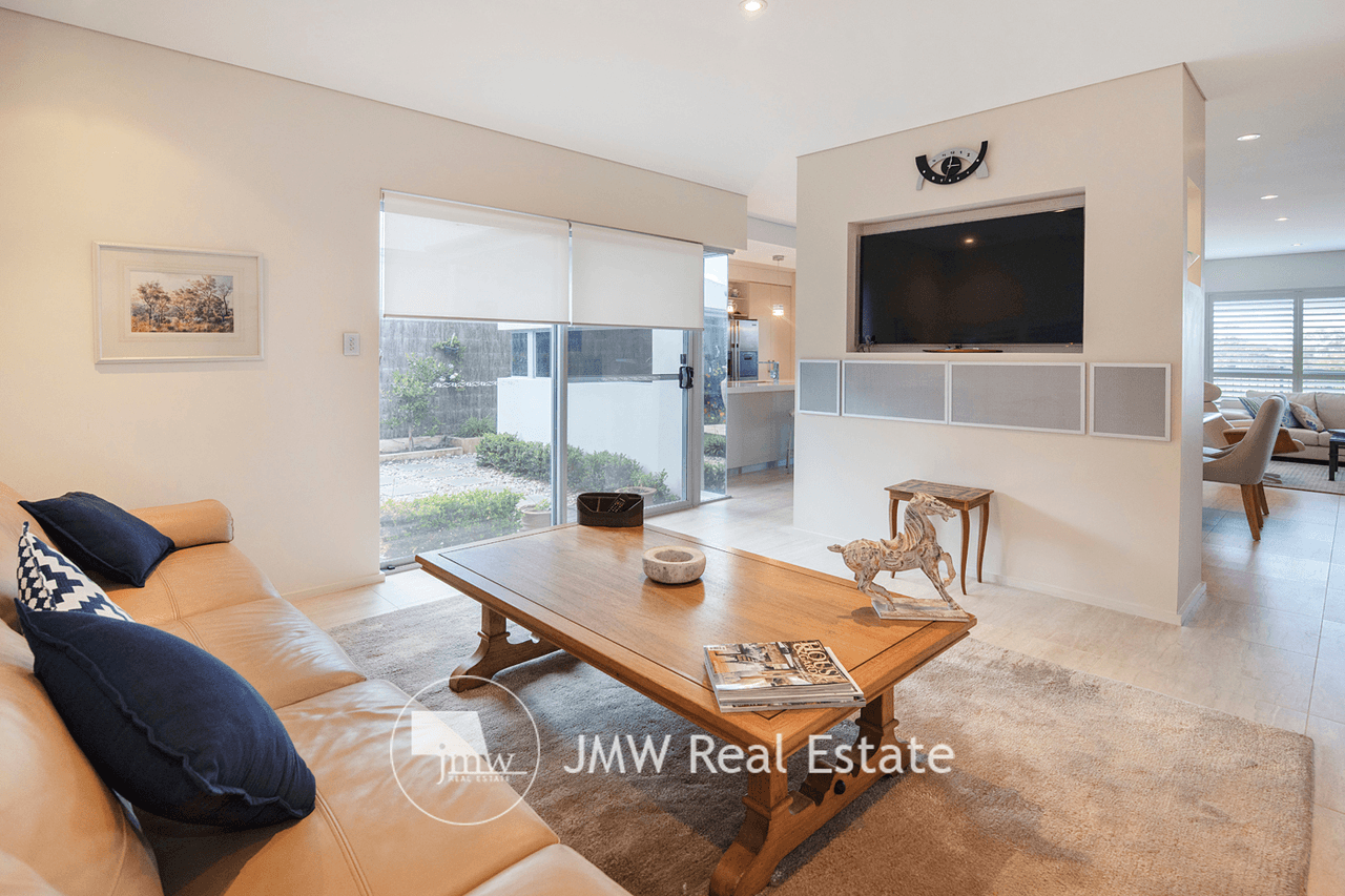 32 Wentworth Loop, DUNSBOROUGH, WA 6281