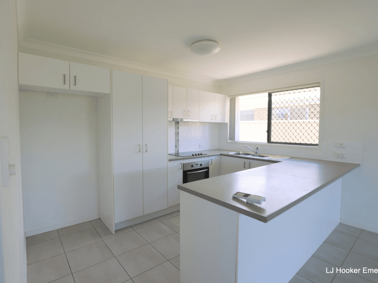 9 Calderwood Street, EMERALD, QLD 4720