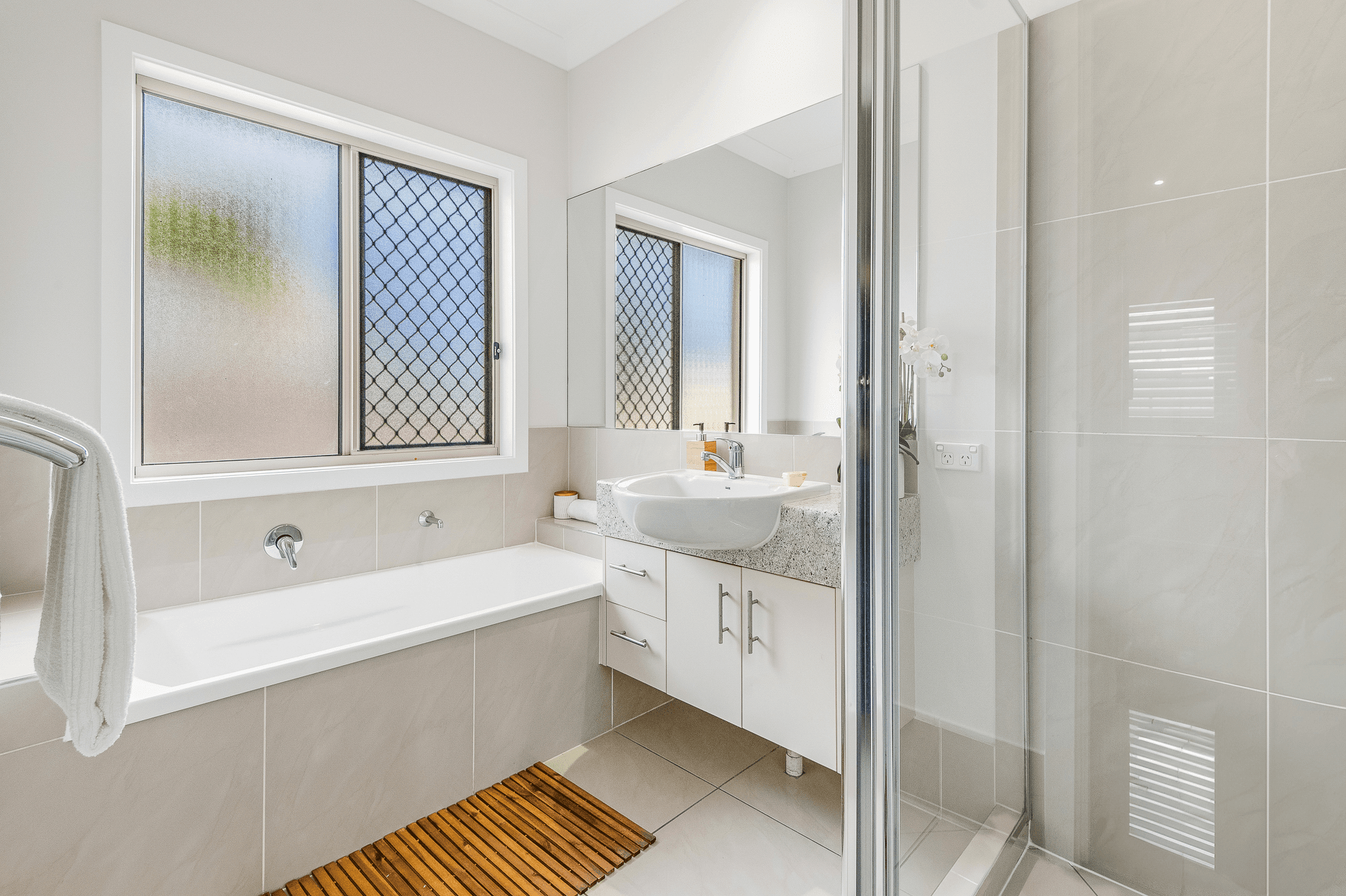 6 Dibbler Court, NORTH LAKES, QLD 4509