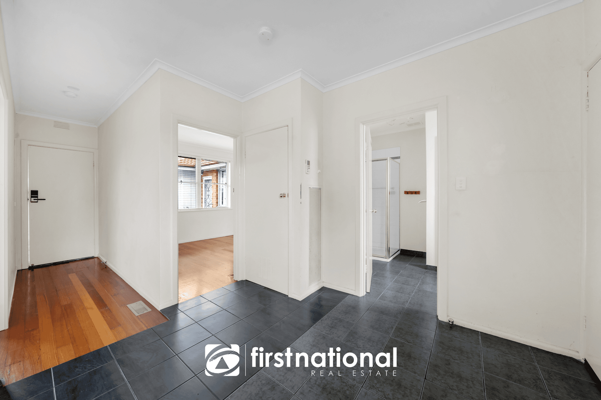 4/1475 Heatherton Road, Dandenong North, VIC 3175