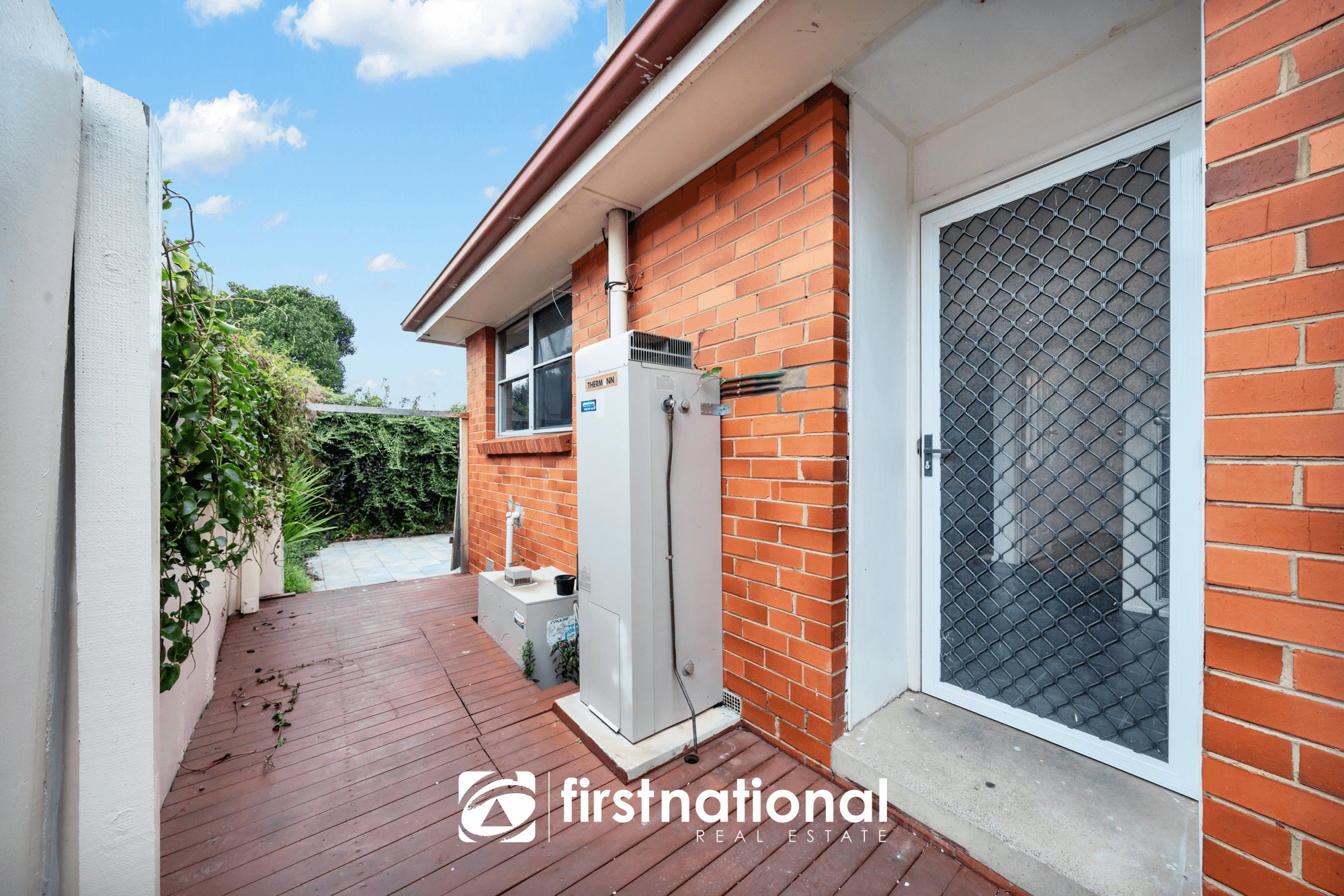 4/1475 Heatherton Road, Dandenong North, VIC 3175