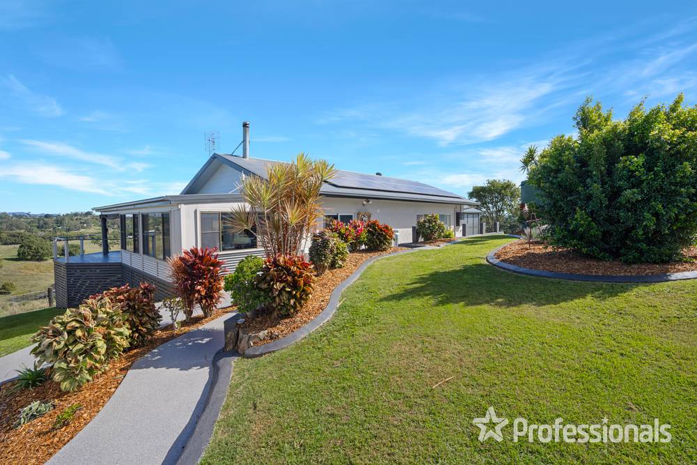 92 Cavanagh Road, Greens Creek, QLD 4570