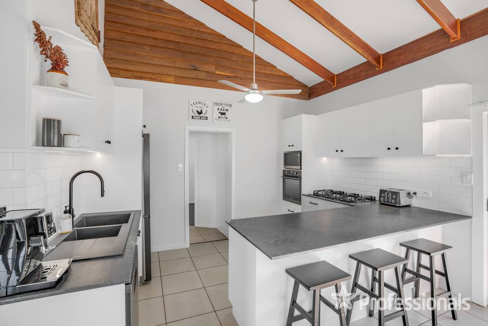 92 Cavanagh Road, Greens Creek, QLD 4570