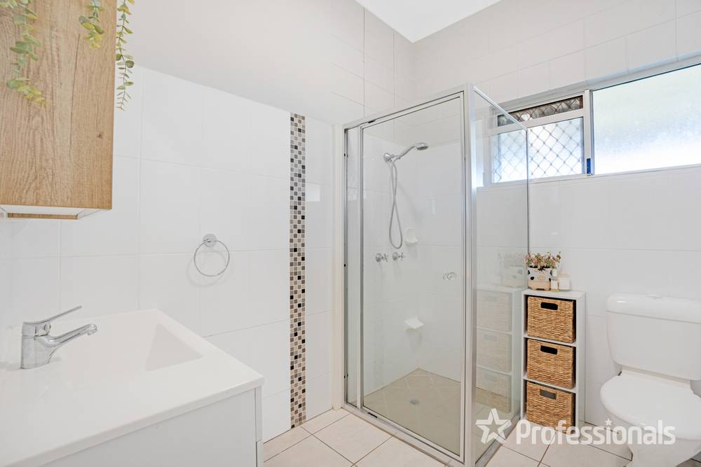 92 Cavanagh Road, Greens Creek, QLD 4570