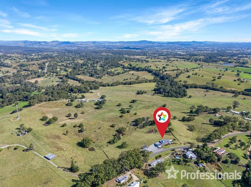 92 Cavanagh Road, Greens Creek, QLD 4570