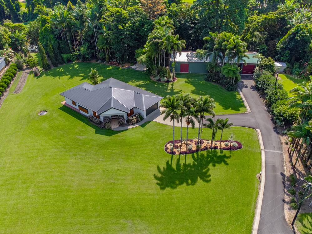10 Wildsoet Street, TULLY, QLD 4854