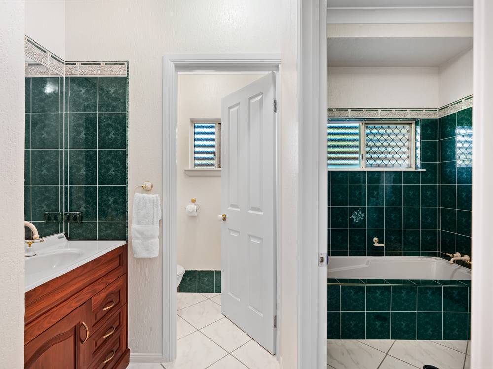 10 Wildsoet Street, TULLY, QLD 4854