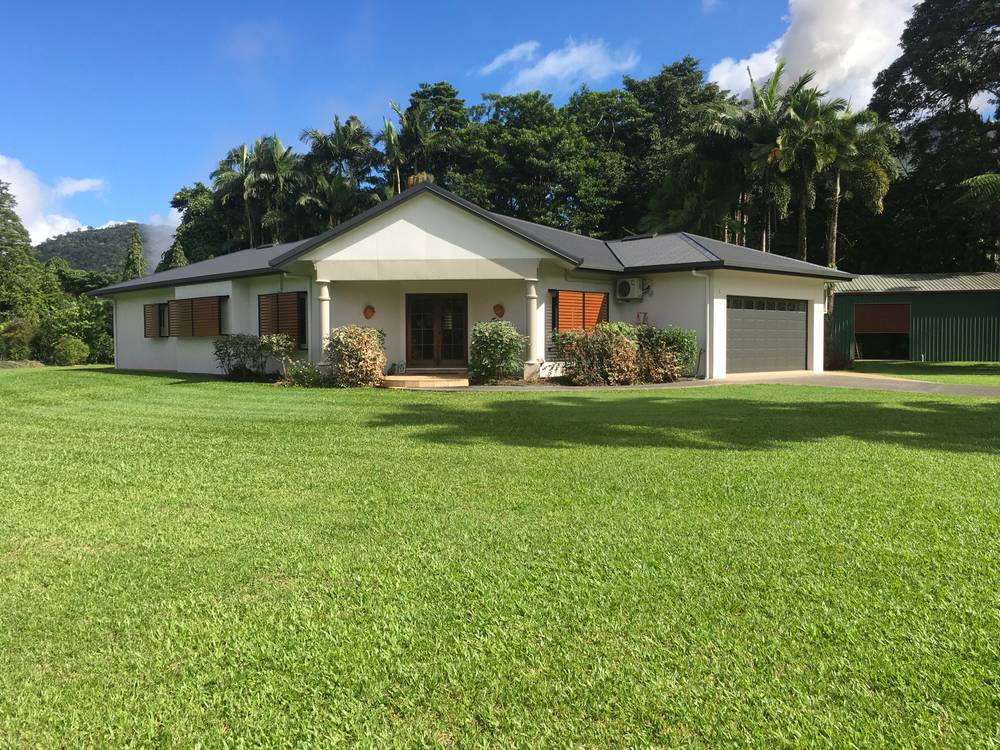 10 Wildsoet Street, TULLY, QLD 4854