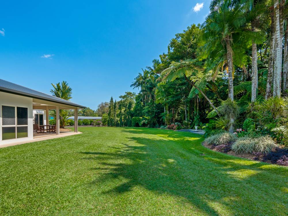 10 Wildsoet Street, TULLY, QLD 4854