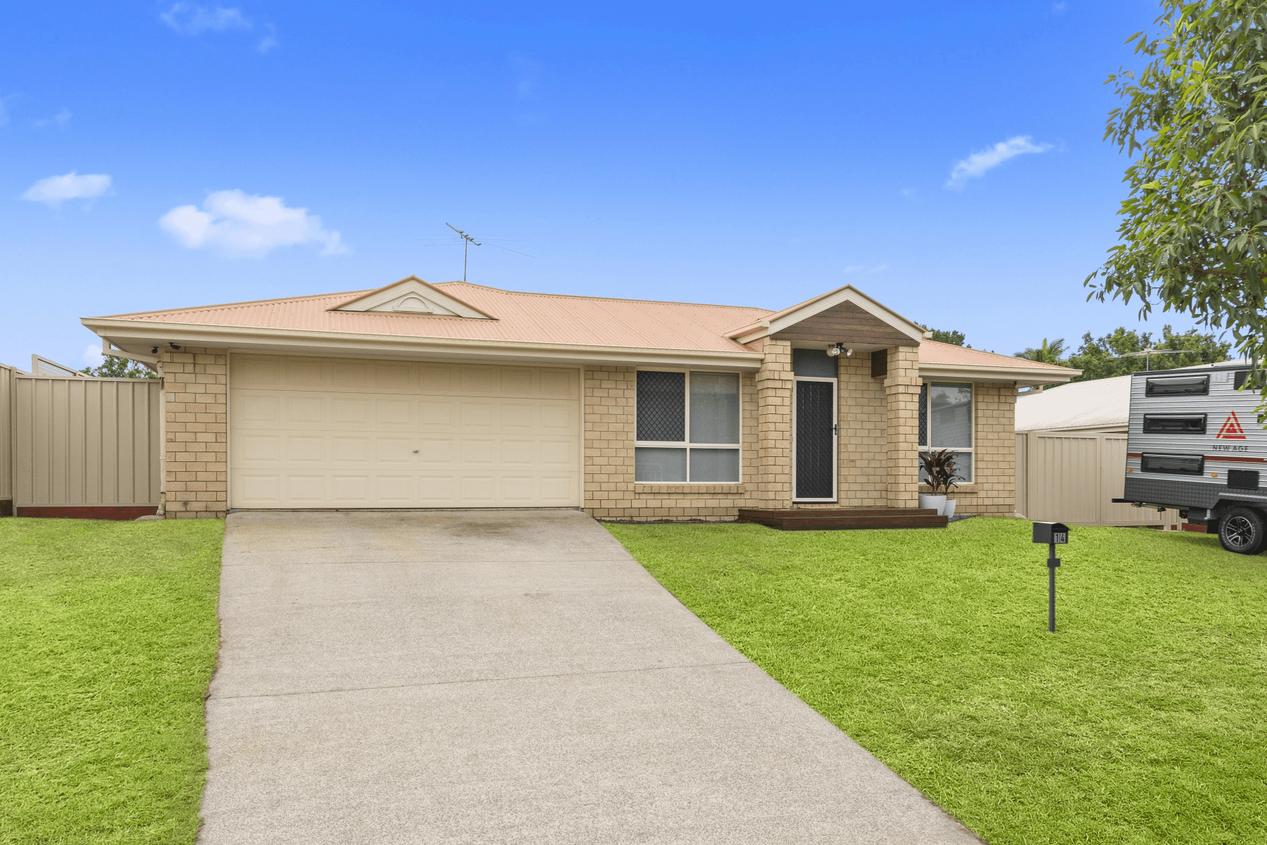 14 Aberfoyle Drive, DECEPTION BAY, QLD 4508